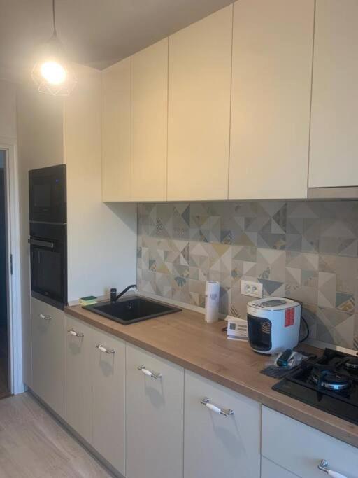 Regie Sunset Apartment 부쿠레슈티 외부 사진